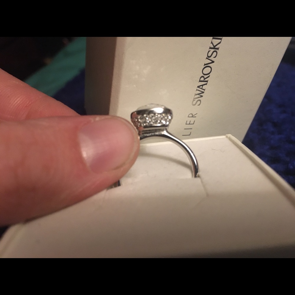 Swarovski Latitude Ring Size 58 (8) in Rhodium